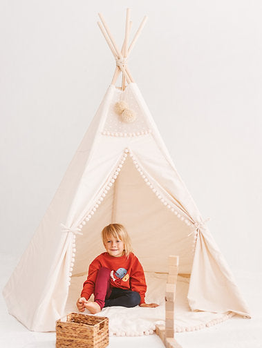 Extra velký dětský stan teepee s dekorem bambulky - Vivawood - Dřevěný nábytek a hračky